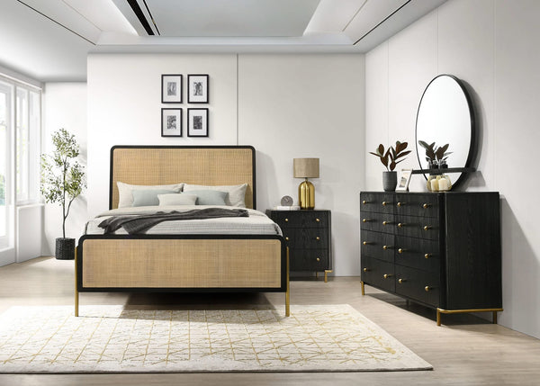 Juego de dormitorio California King de 4 piezas Arini en negro y natural