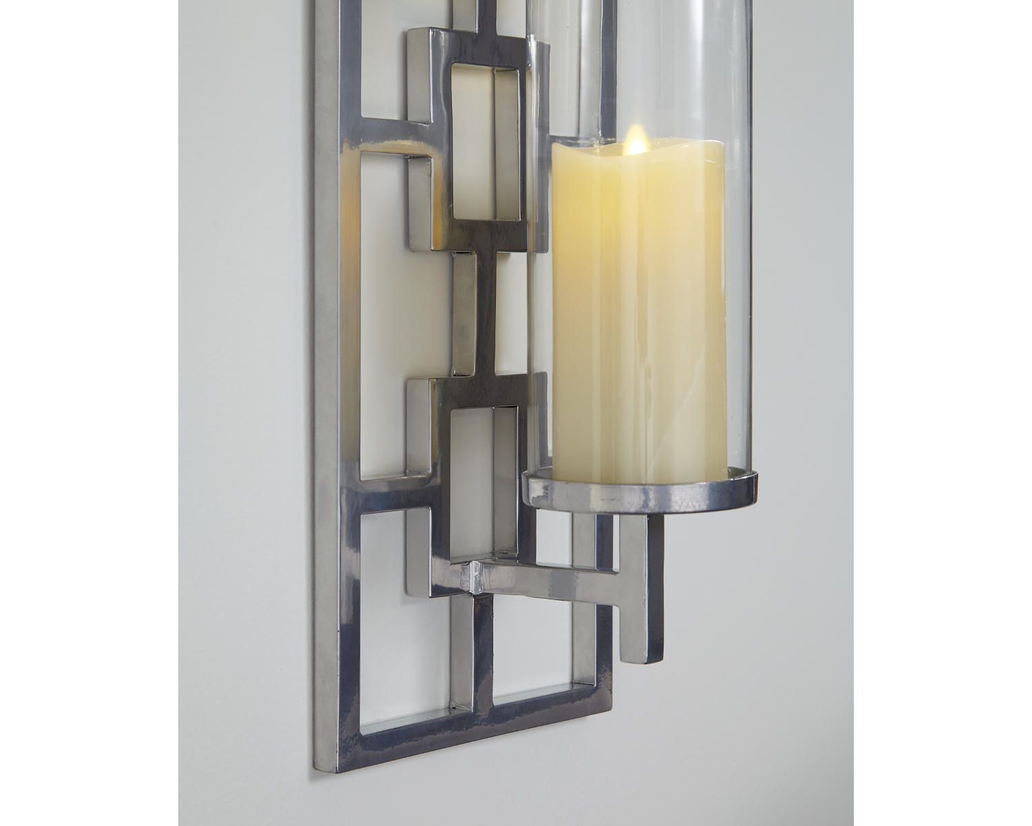 Brede Wall Sconce