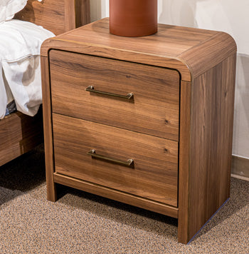 Breskatown Nightstand