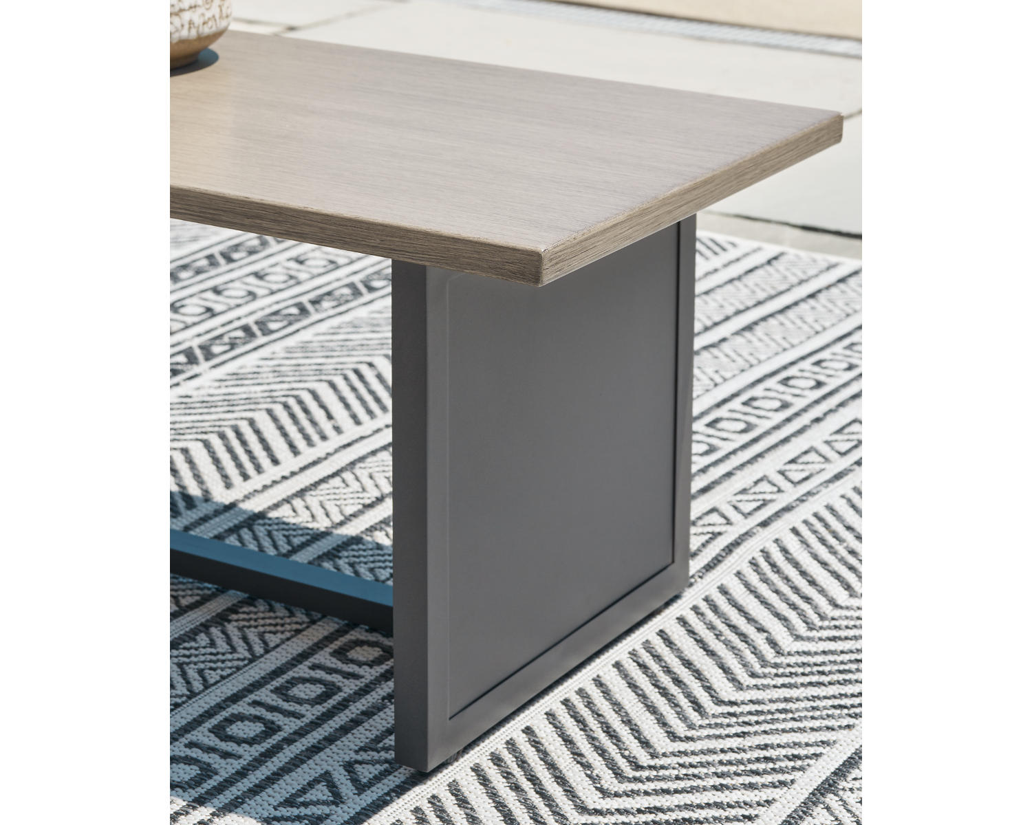 Bree Zee Outdoor End Table