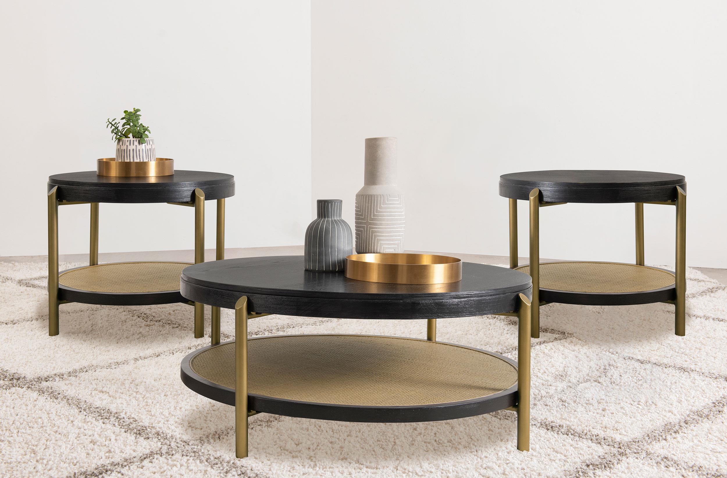 Accent, Coffee & Corner Tables
