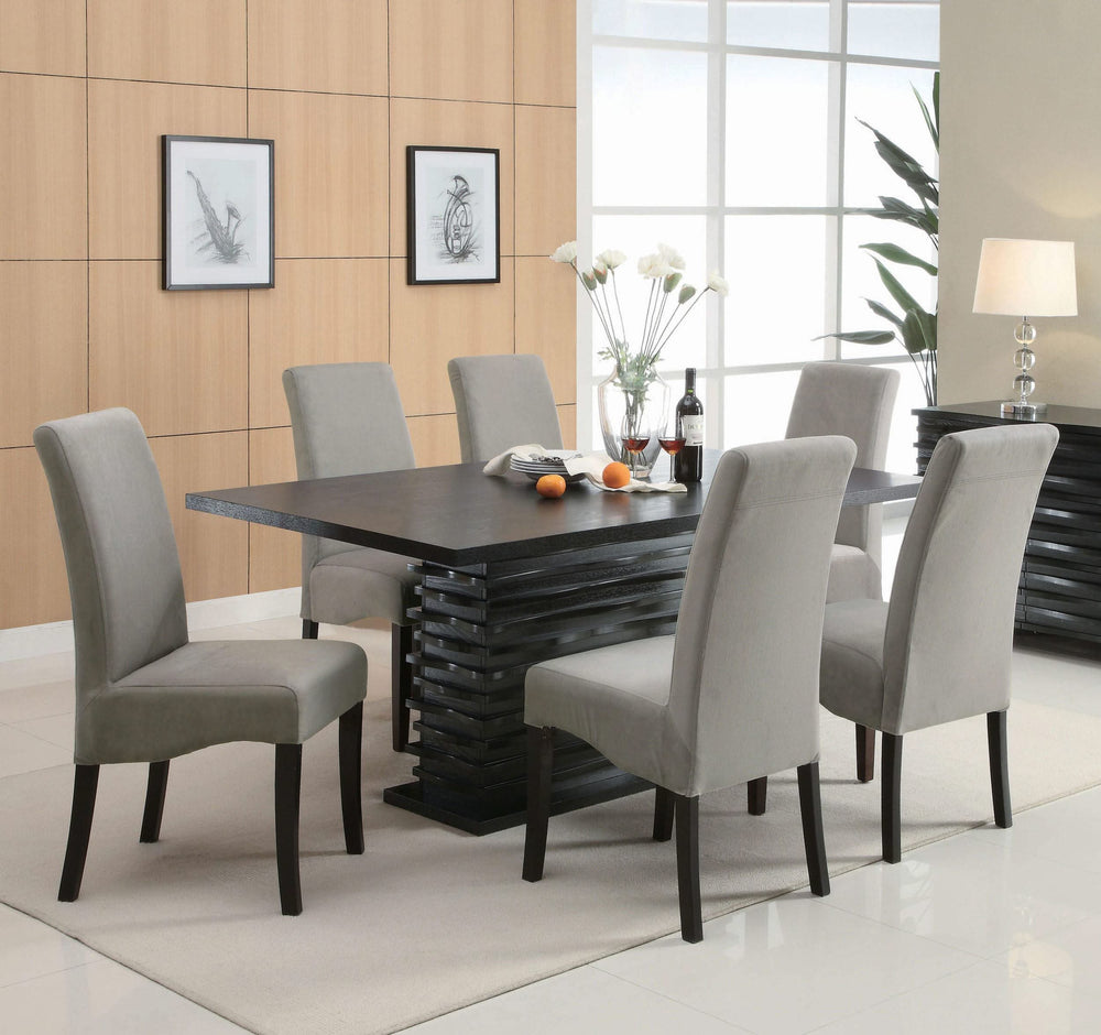Juego de mesa de comedor rectangular Stanton de 7 piezas, gris