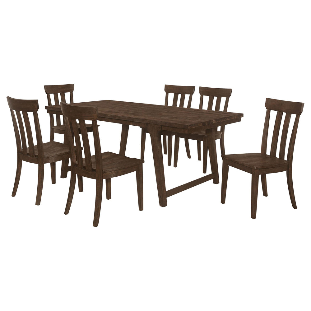Juego de mesa de comedor rectangular Reynolds de 7 piezas en roble marrón