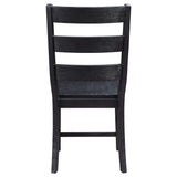 Silla de comedor Newport de madera con respaldo de escalera, color negro (juego de 2)