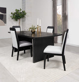 Juego de mesa de comedor Brookmead de 5 piezas con hojas extensibles, color negro