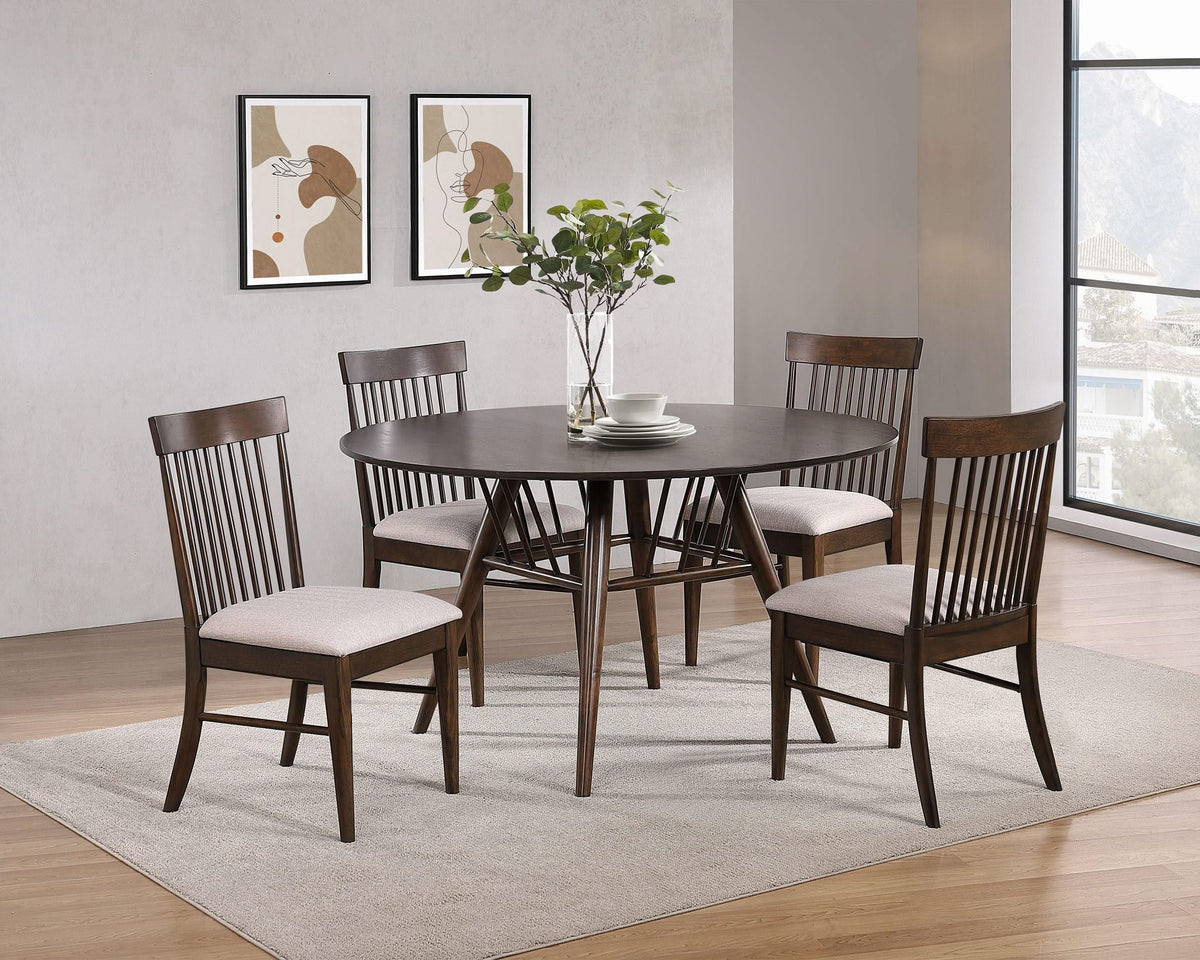 Mesa de comedor redonda Everton de madera de 53 pulgadas en nogal oscuro