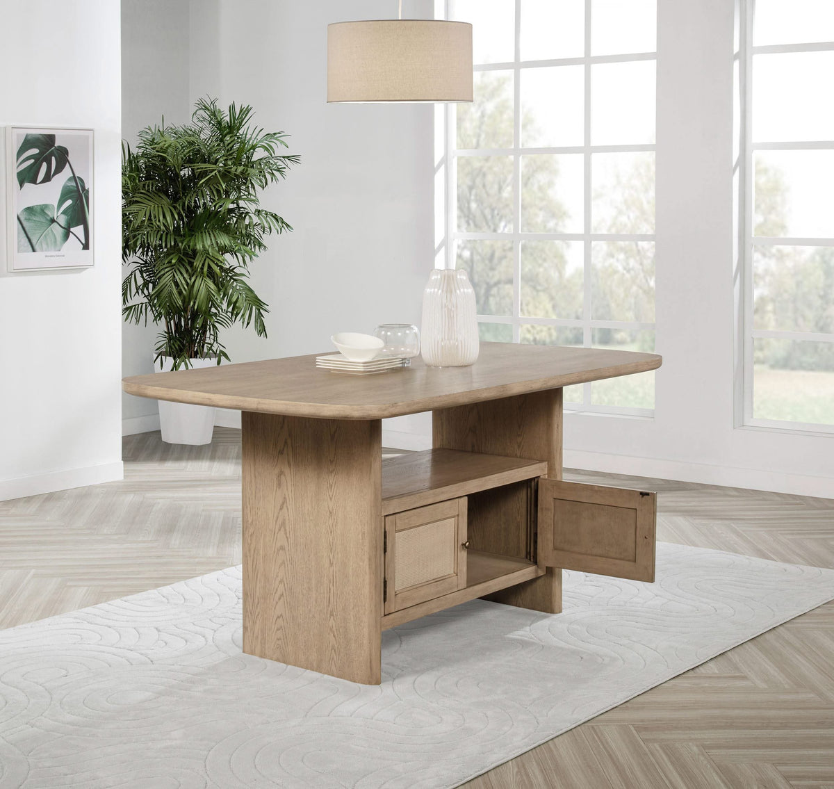 Mesa de comedor Kailani de caña con altura de mostrador y almacenamiento, de roble beige