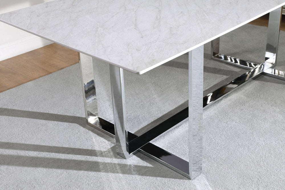Mesa de comedor rectangular Annika con tapa de vidrio, blanca y cromada