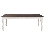 Juego de mesa de comedor rectangular Madelyn de 7 piezas en blanco costero