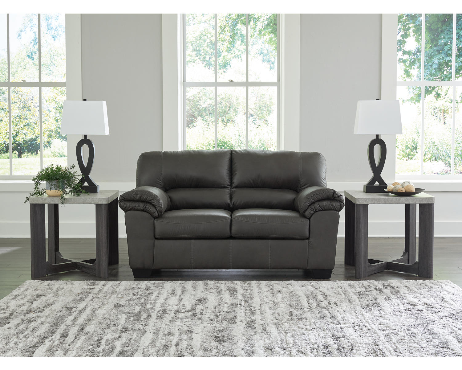 Bladen Loveseat
