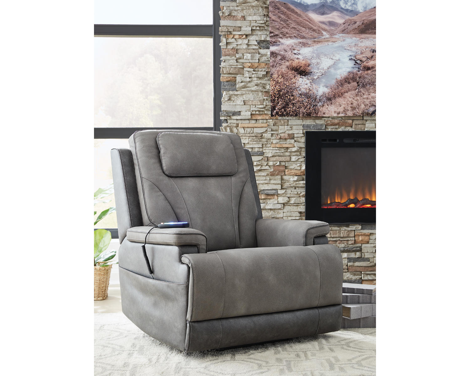 4Z-Peaceful Pause Power Lift Recliner