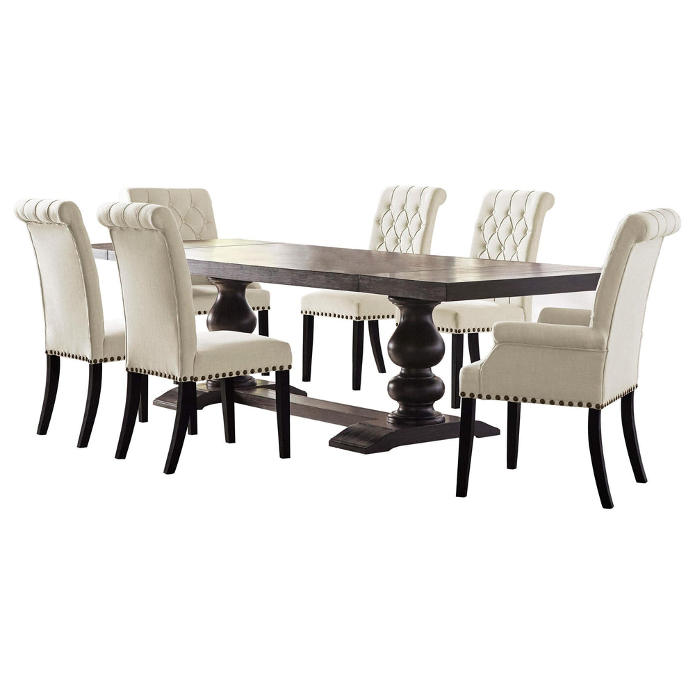 Juego de mesa de comedor rectangular Phelps de 7 piezas en color negro envejecido