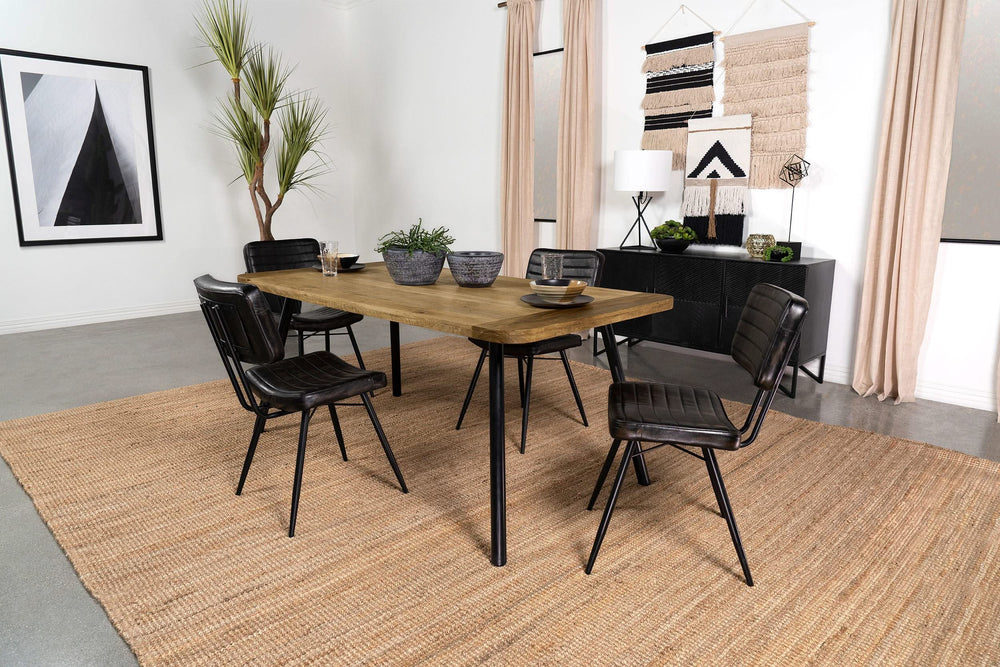 Mesa de comedor Maverick de madera maciza de 70 pulgadas, mango natural