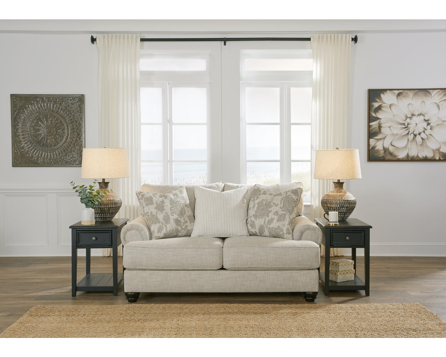 Asanti Loveseat