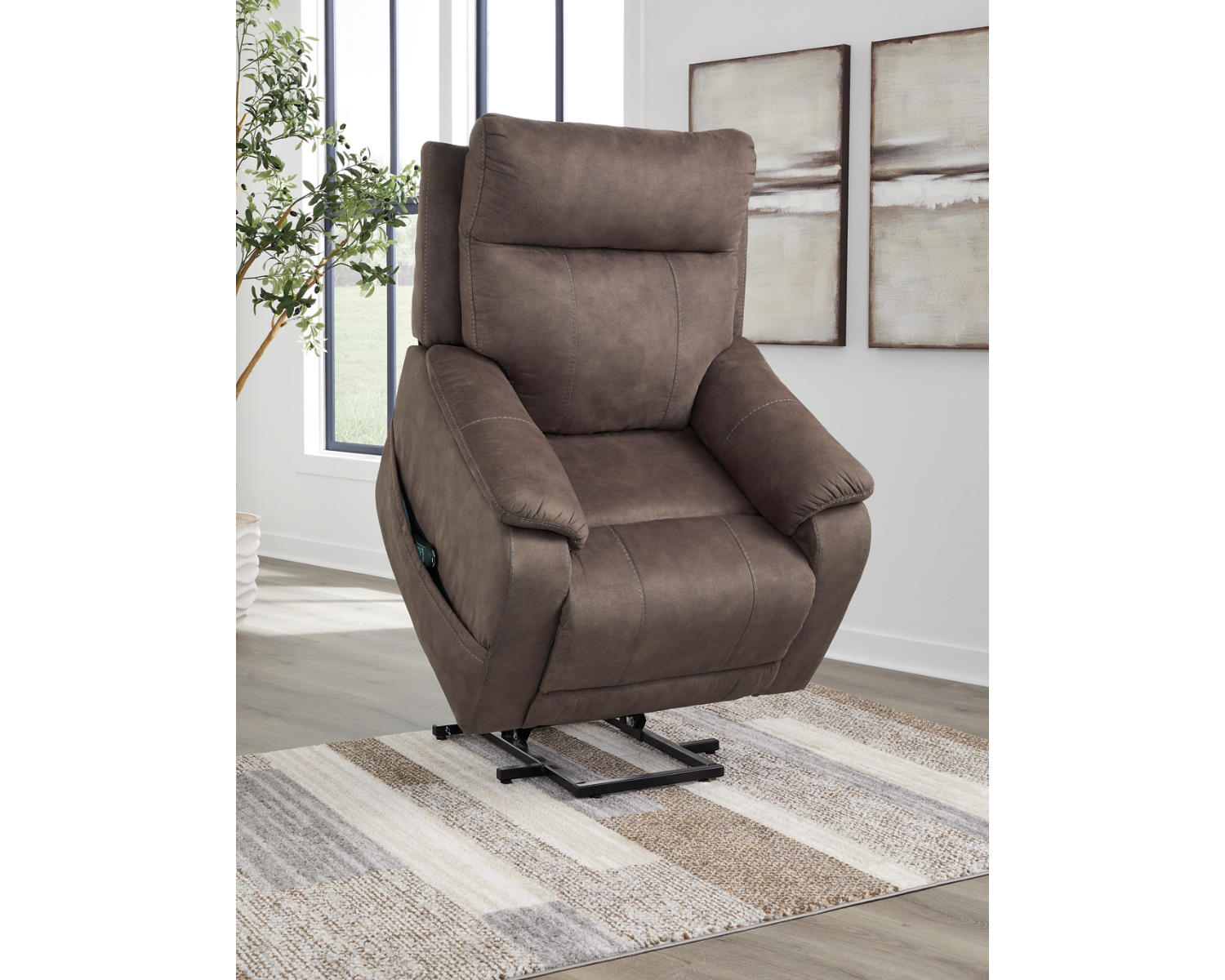 Crestmeade Power Lift Recliner