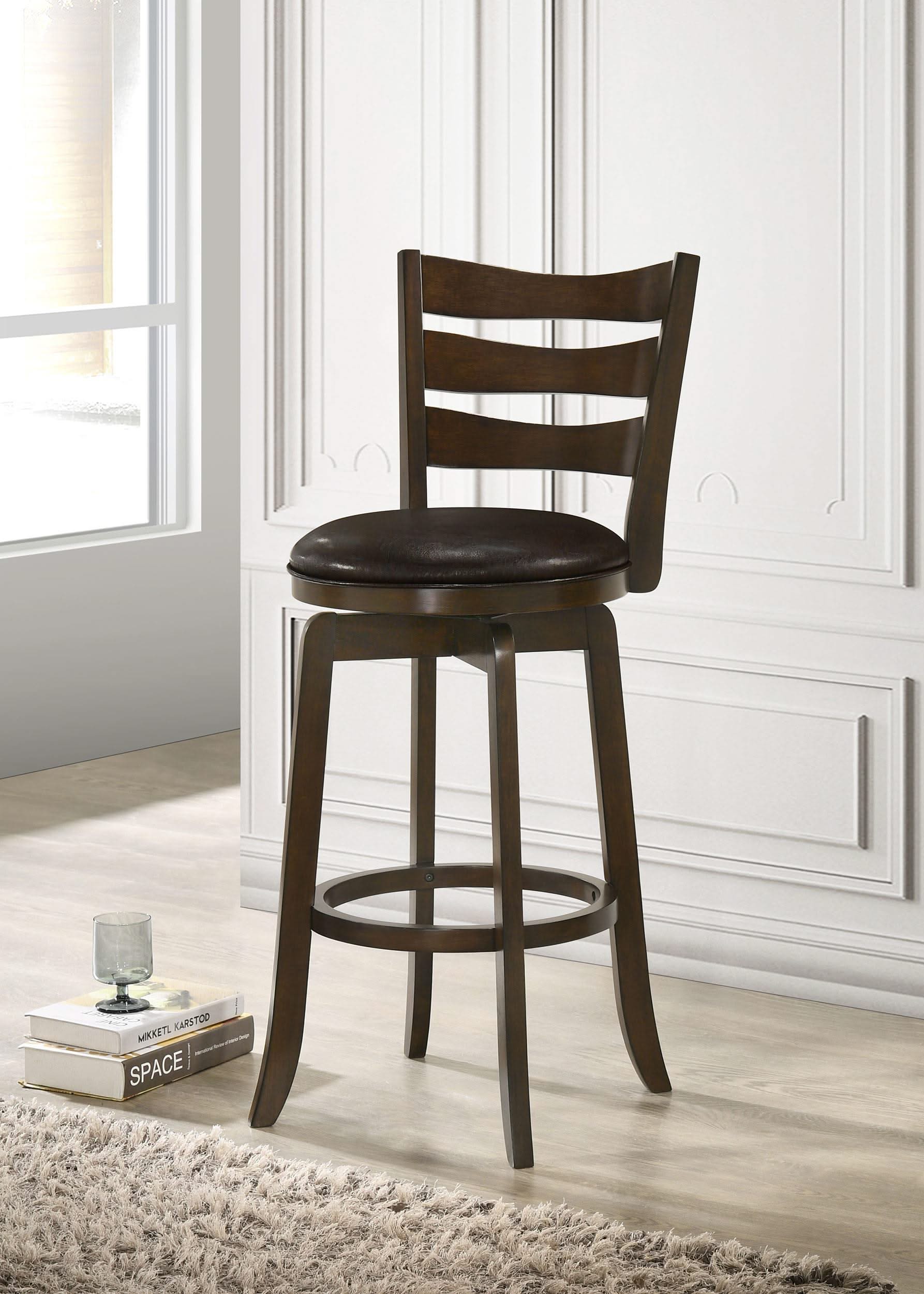 Silla de bar giratoria Murphy Wood Pub Height, color marrón oscuro
