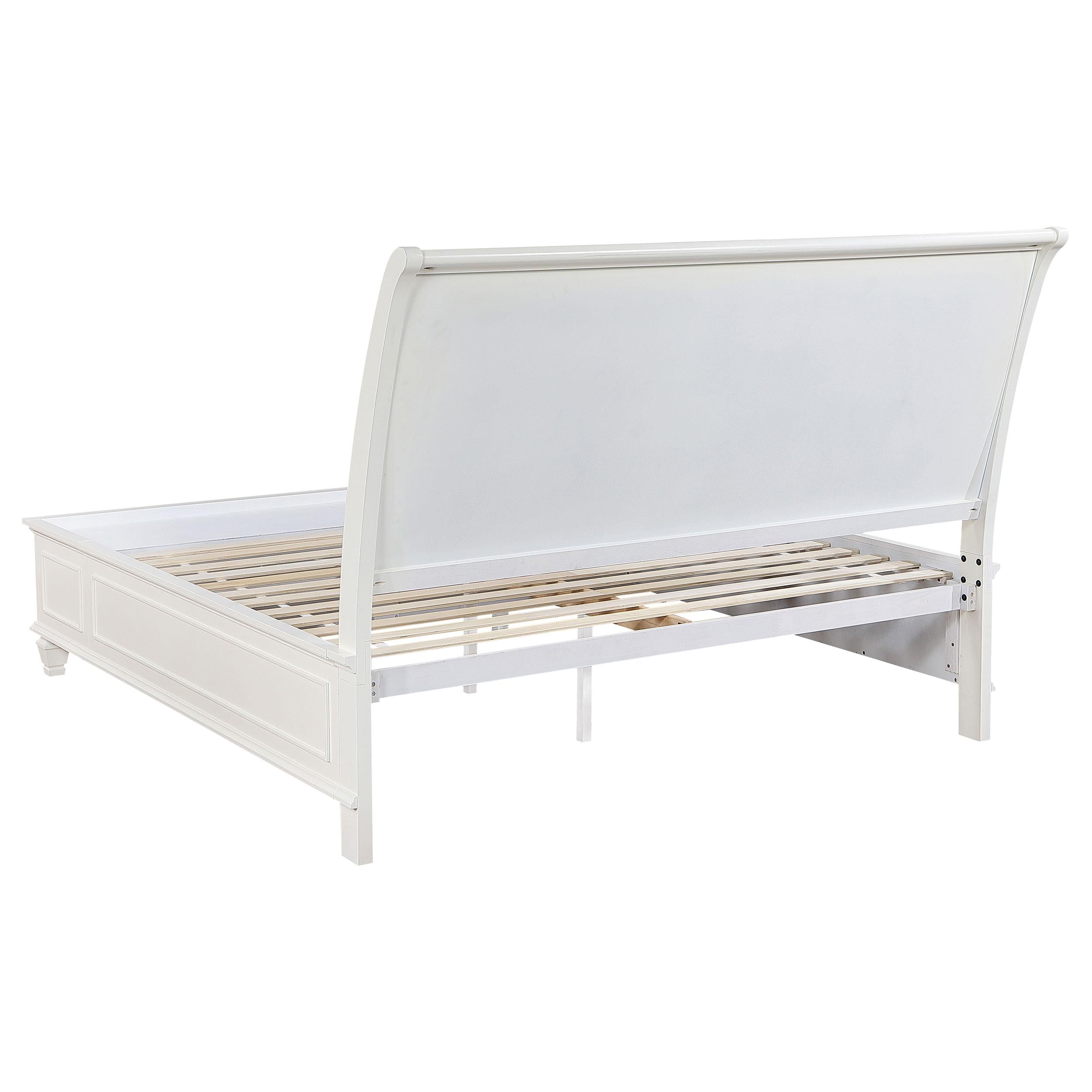 Sandy Beach 4-piece Eastern King Bedroom Set Cream White
