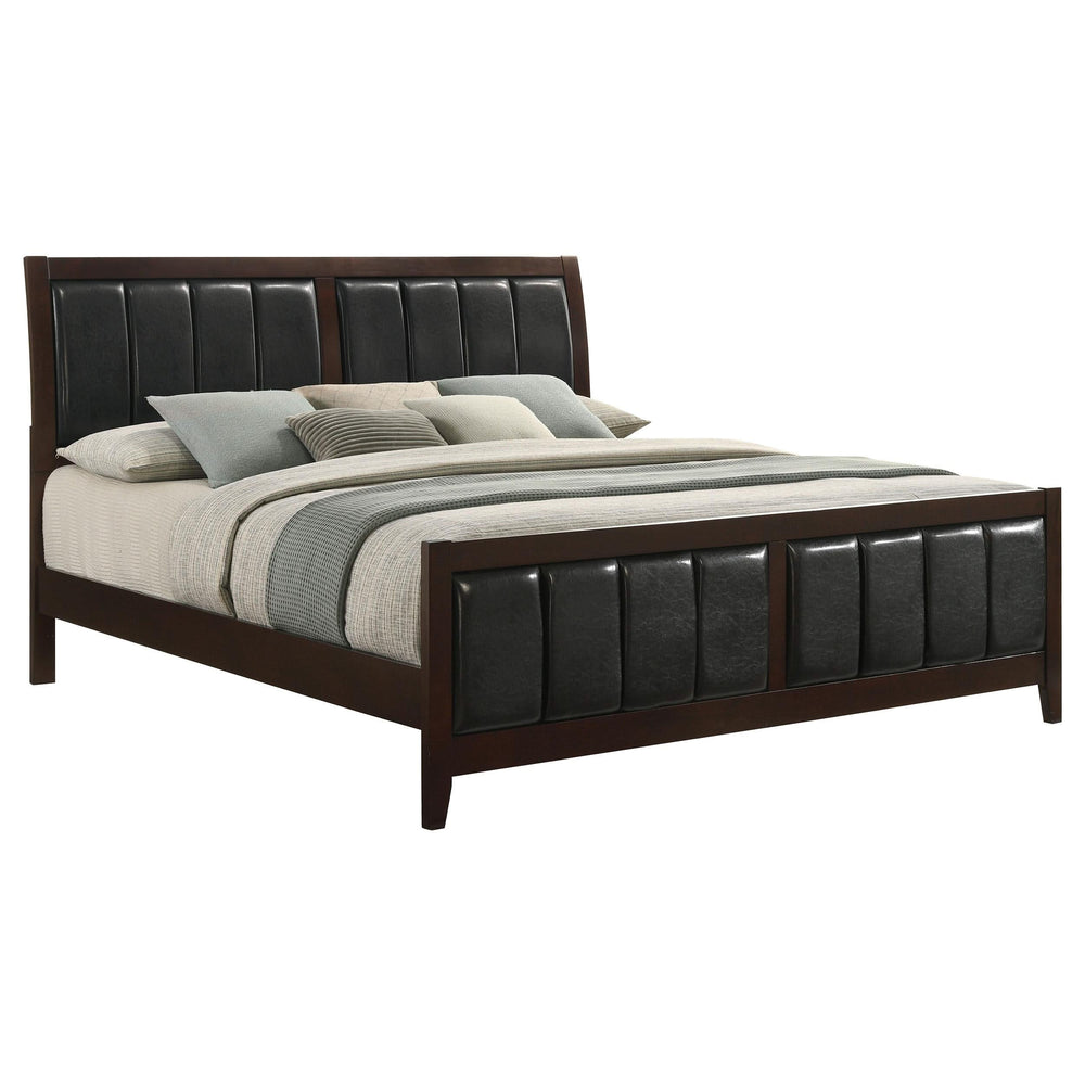 Cama Carlton Wood Eastern King con paneles en color capuchino