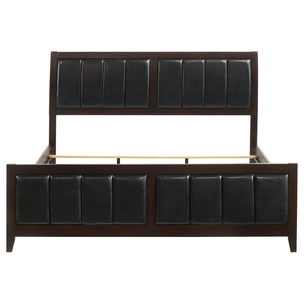 Cama Carlton Wood Eastern King con paneles en color capuchino