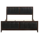 Cama Carlton Wood Eastern King con paneles en color capuchino