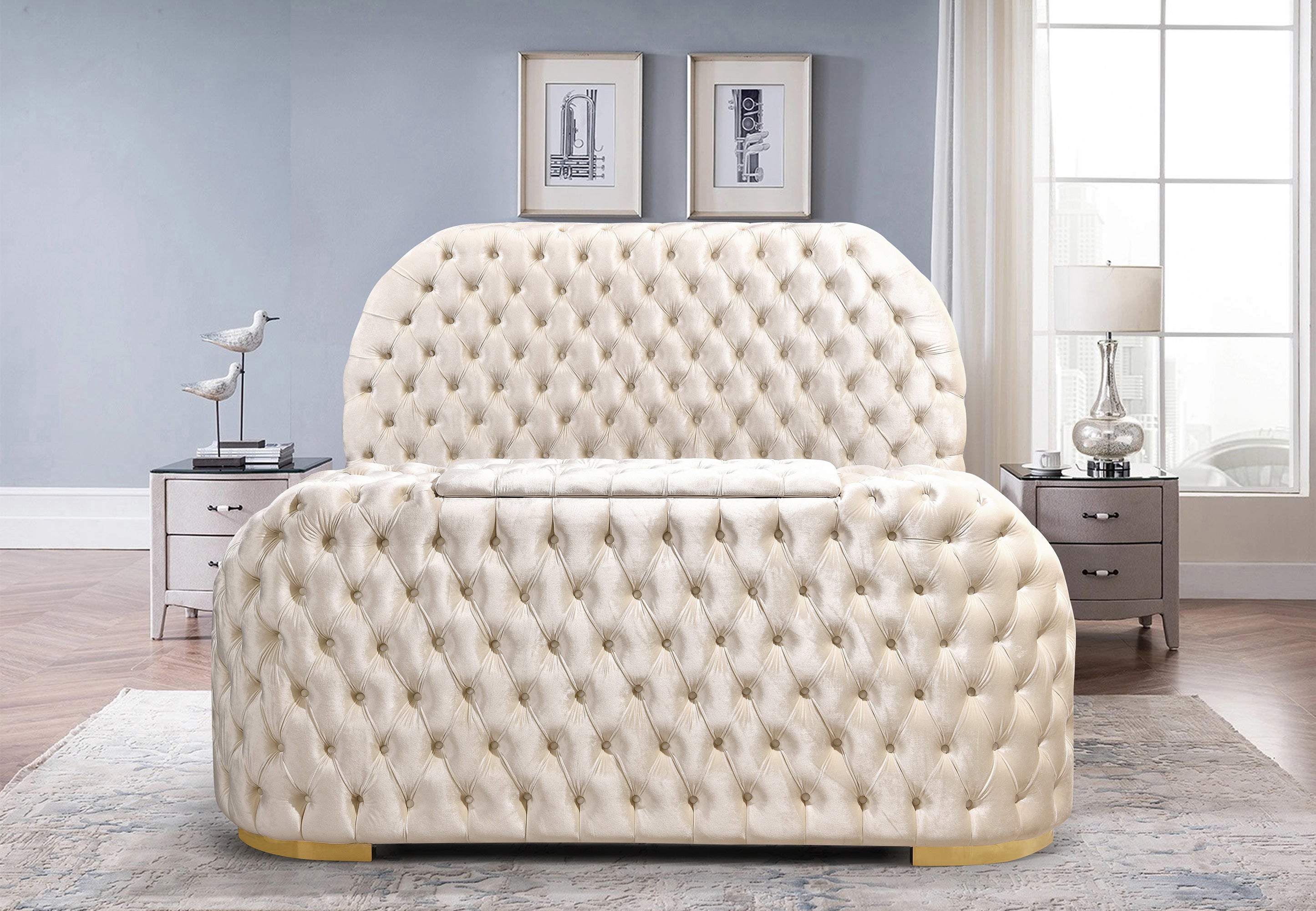 Leon Velvet Bed