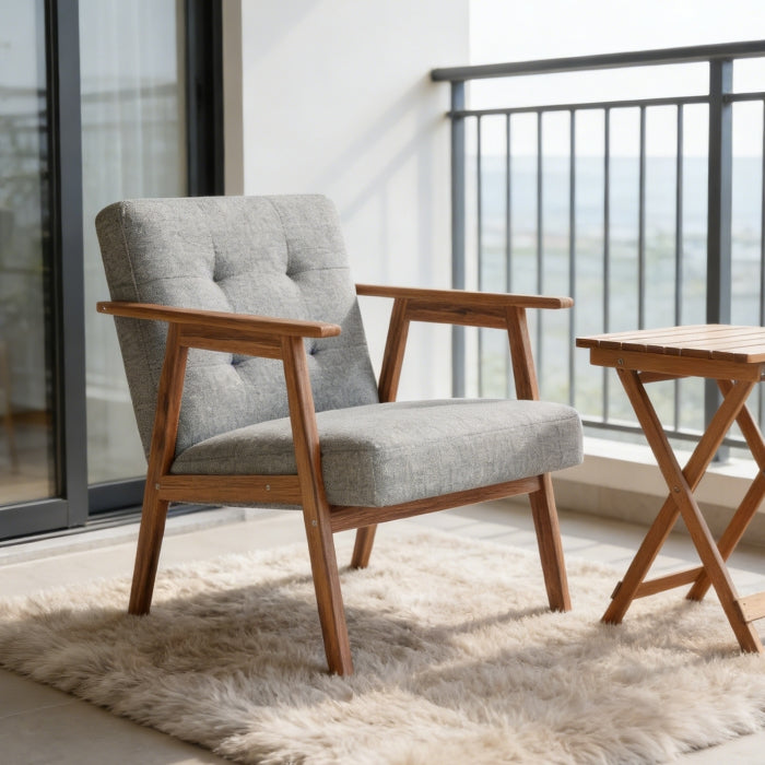 Accent Chair (Light Gray)