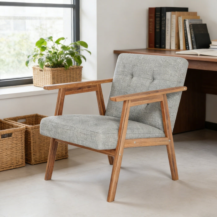 Accent Chair (Light Gray)
