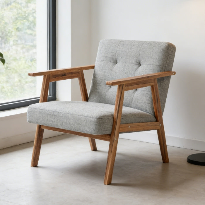 Accent Chair (Light Gray)
