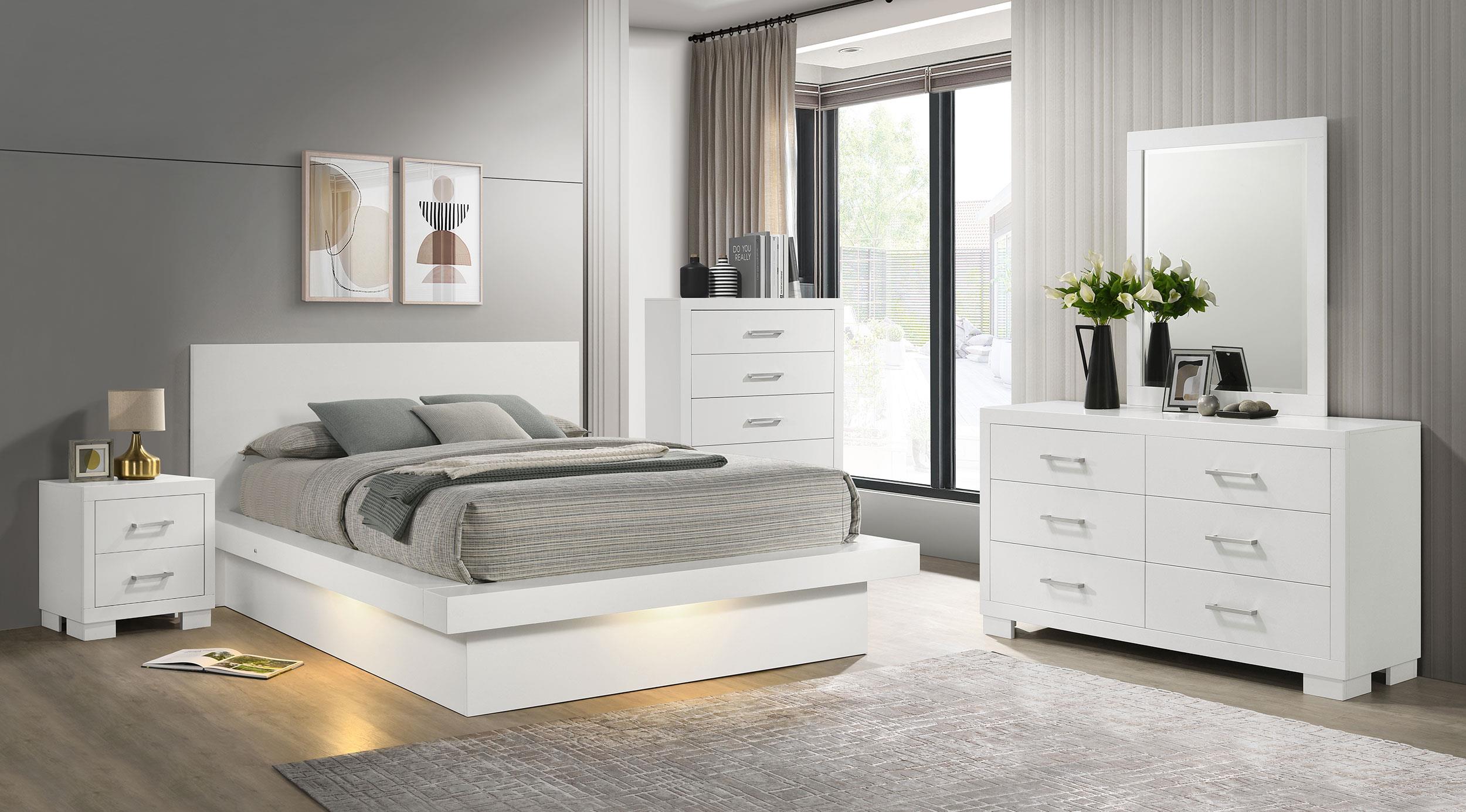 Jessica 5-piece California King LED Bedroom Set Cream White