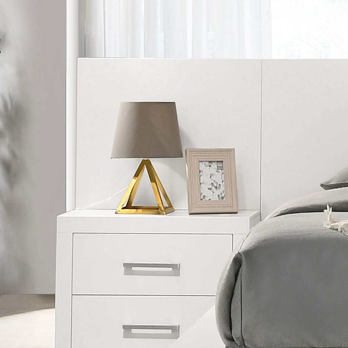 Paneles de cama Jessica Wood en color blanco crema