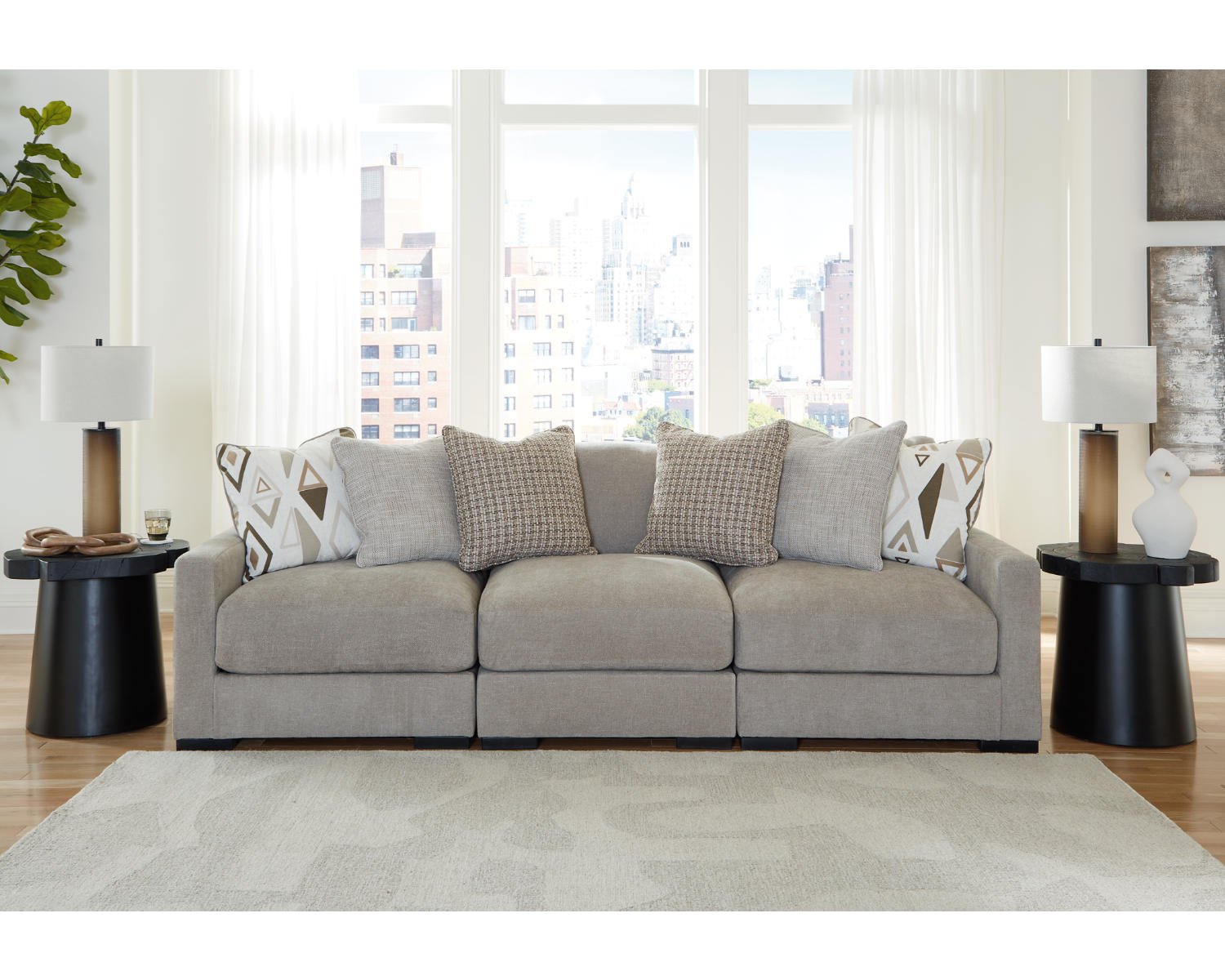 Aslan Court 3-Piece Sofa Sectional