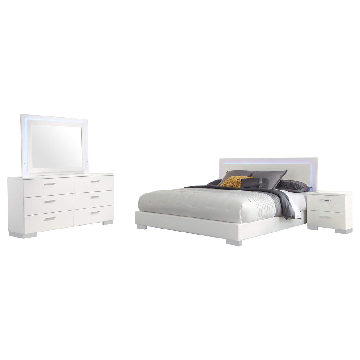 Juego de dormitorio Felicity de 4 piezas Eastern King, blanco de alto brillo