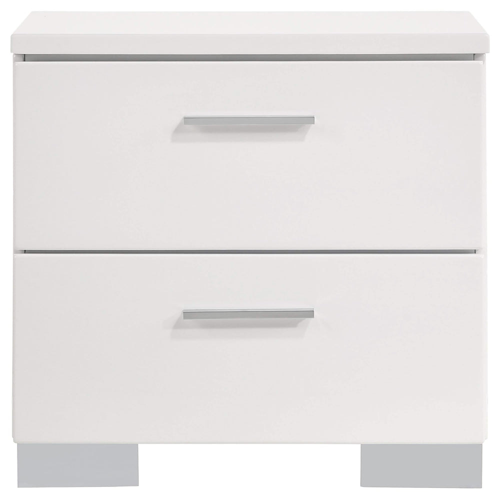 Juego de dormitorio Felicity de 4 piezas Eastern King, blanco de alto brillo