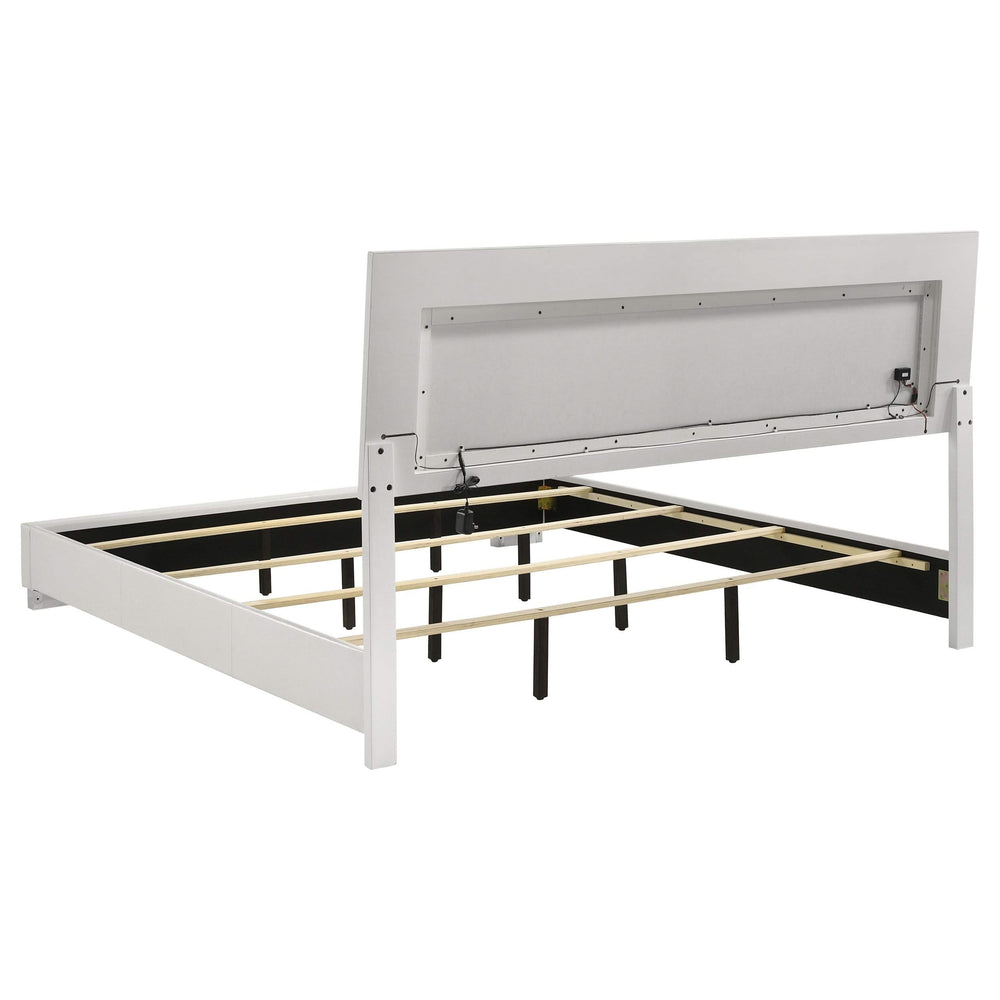 Cama con panel LED Felicity Wood Eastern King, color blanco brillante