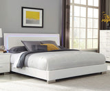 Cama California King con panel LED Felicity Wood, blanca, de alto brillo