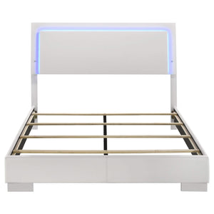 Cama Queen con panel LED Felicity Wood, blanca de alto brillo
