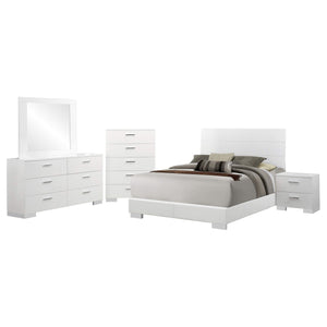Juego de dormitorio Felicity de 5 piezas Eastern King, blanco de alto brillo