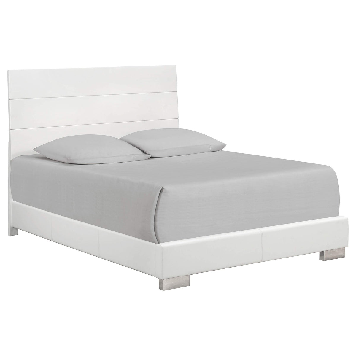 Cama Felicity Wood Eastern King con paneles en blanco de alto brillo