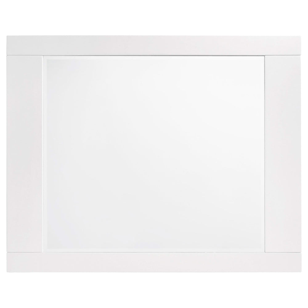 Juego de dormitorio Felicity de 5 piezas con plataforma Queen, color blanco