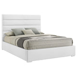 Cama Queen tapizada Felicity de 53 pulgadas, color blanco