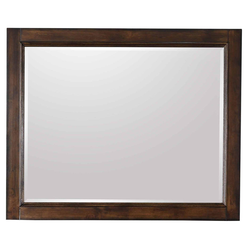 Juego de dormitorio California King de 4 piezas Elk Grove Bourbon