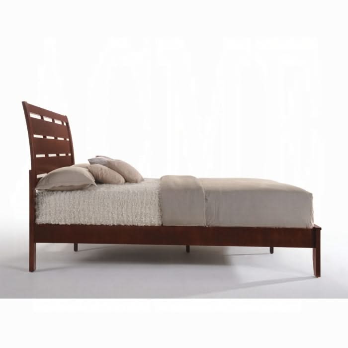Ilana EK Bed