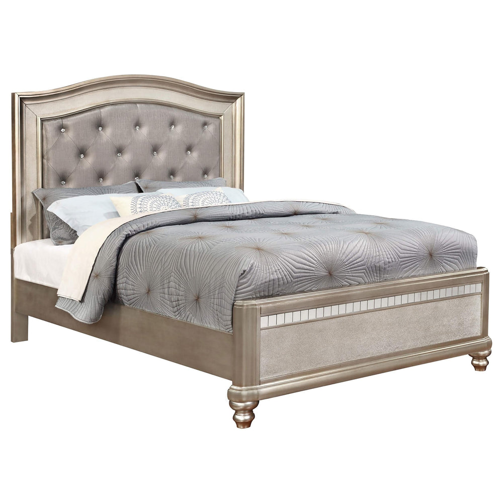 Cama California King con paneles de madera Bling Game, color platino metálico