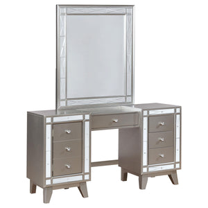 Tocador Leighton con taburete en color Mercury metálico