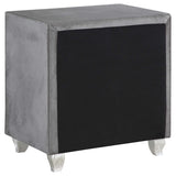 Juego de dormitorio Queen Deanna de 5 piezas en gris