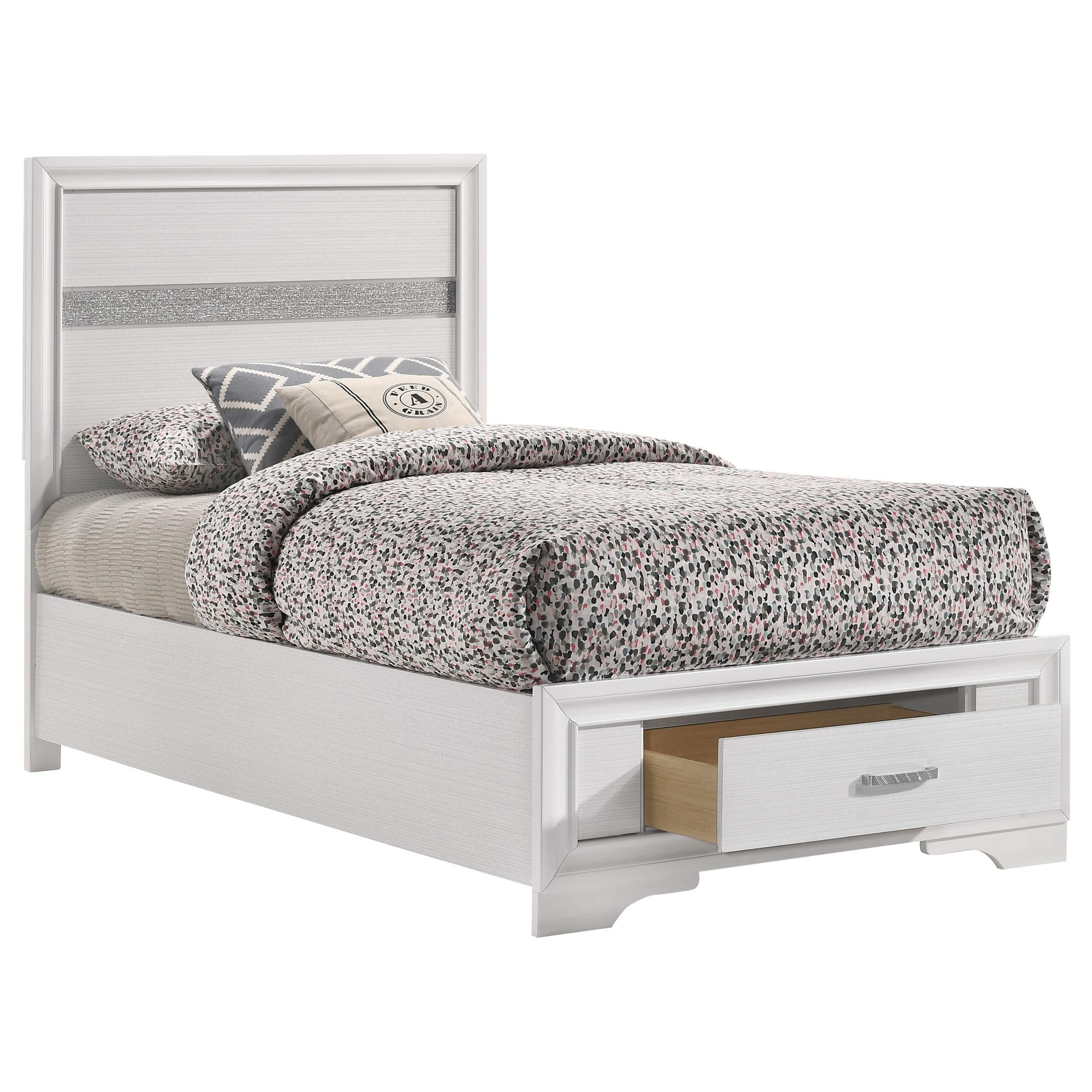 Cama doble Miranda de 51 pulgadas con paneles de almacenamiento de madera, color blanco