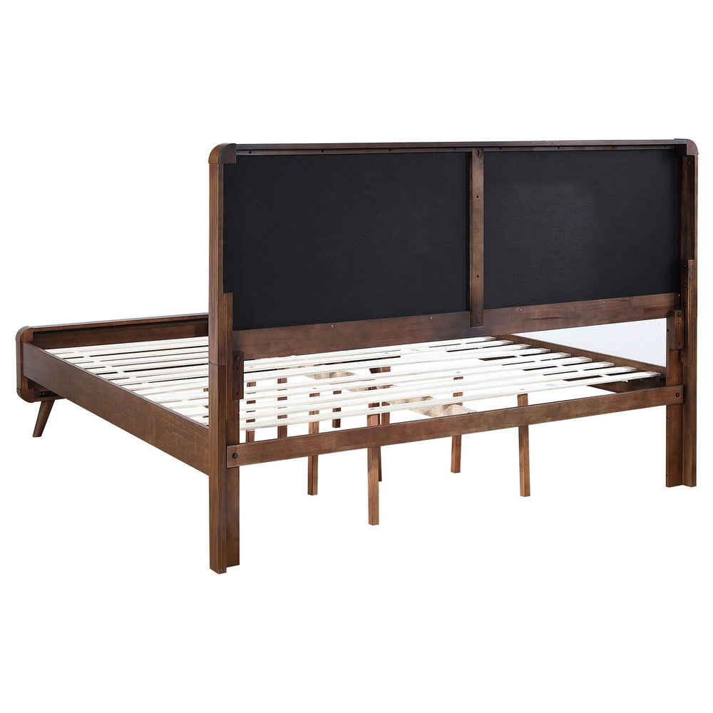 Juego de dormitorio Robyn Eastern King de 5 piezas en nogal oscuro
