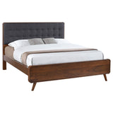Cama de plataforma California King de Robyn Wood en nogal oscuro