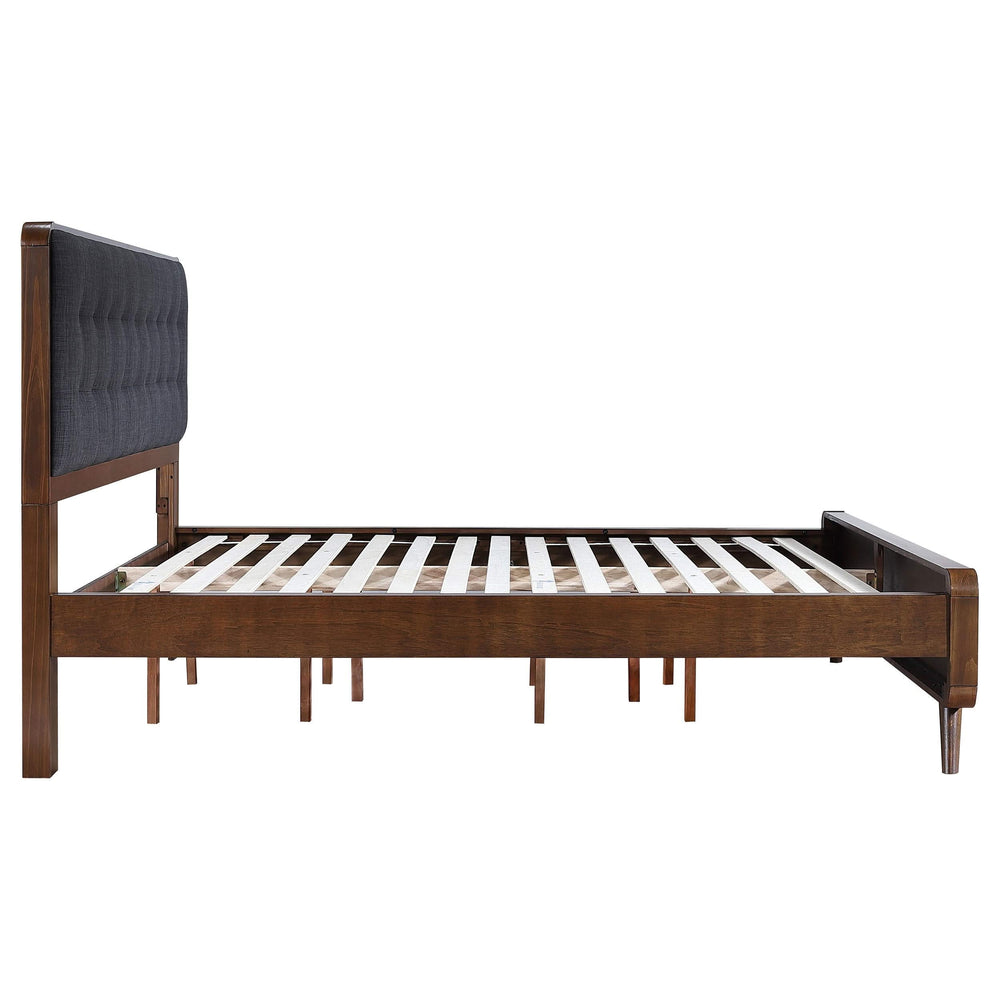 Cama de plataforma California King de Robyn Wood en nogal oscuro