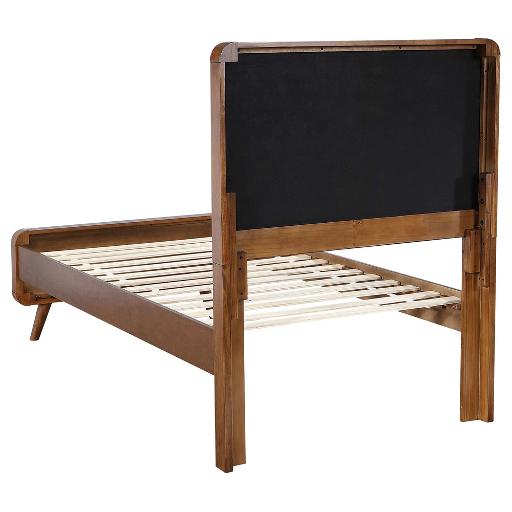 Cama doble con plataforma Robyn Wood en nogal oscuro